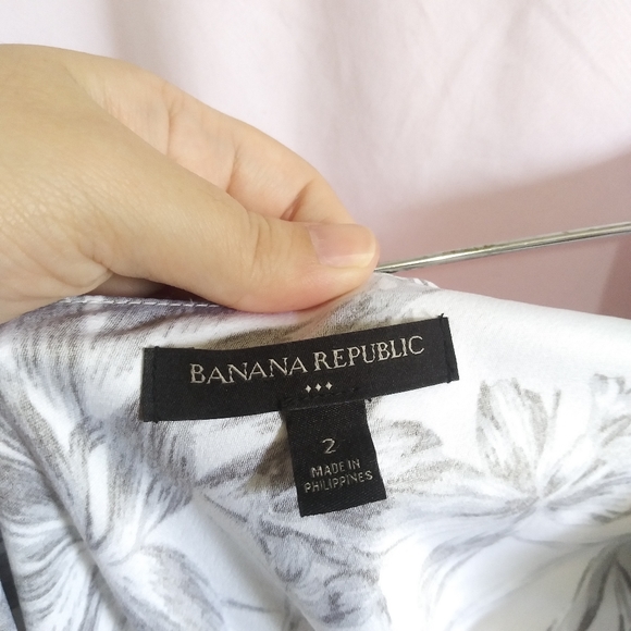 Banana Republic white floral dress - Picture 2 of 5